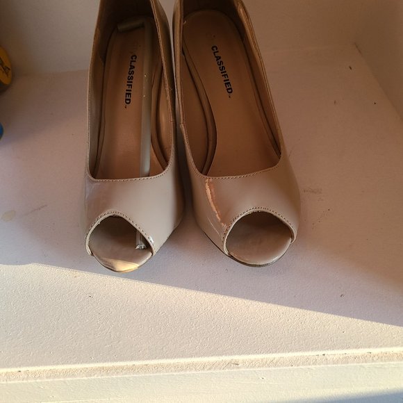 Women patent wedge - Picture 1 of 3